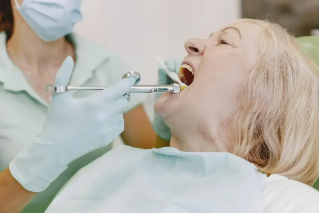 Maestría-en-Odontologia-Geriatrica-2