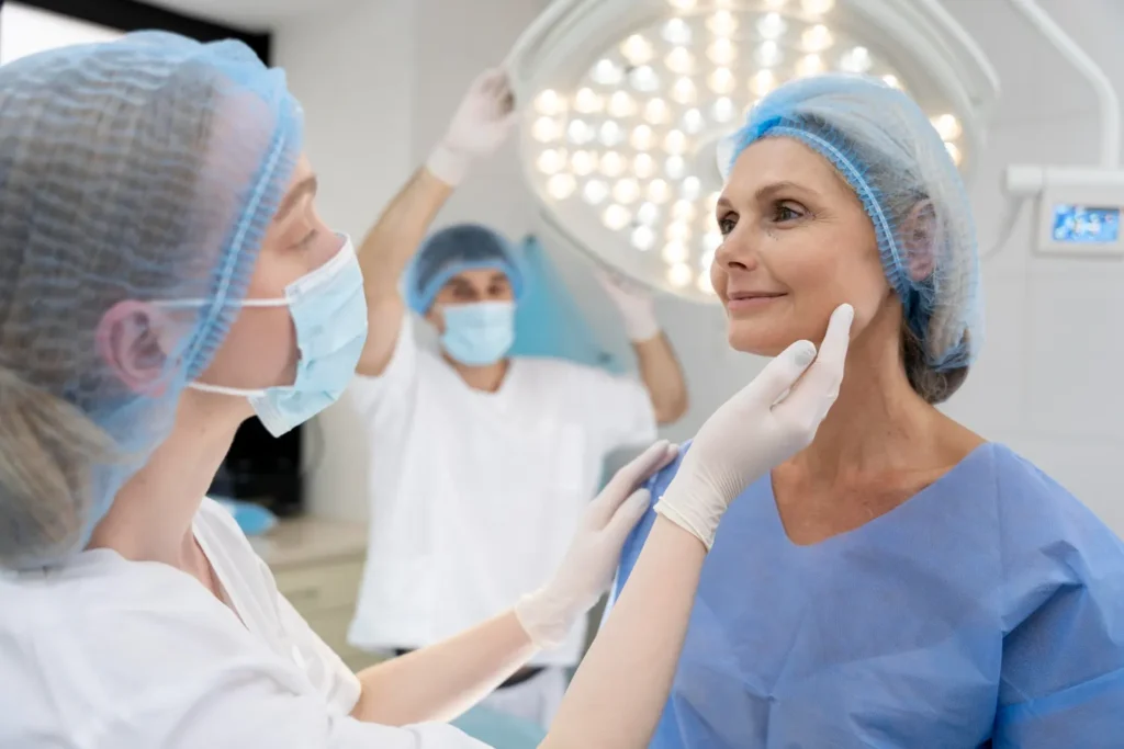 Maestría en Soporte en Cirugía Facial Auxiliares 1