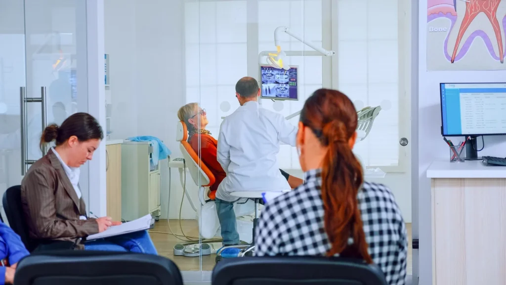 Cours de Direction de Cliniques Dentaires 2