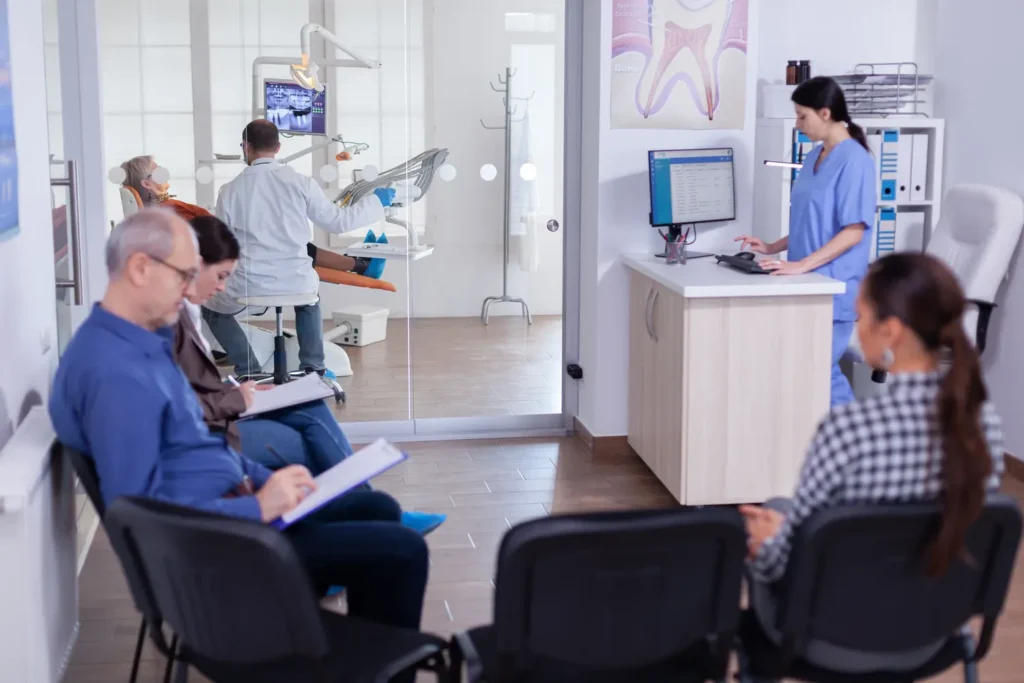 Cours de Direction de Cliniques Dentaires 3