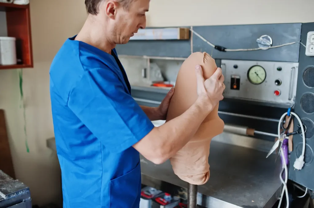 Master Professionnel en Biomécanique et Podo-orthésie Clinique 3