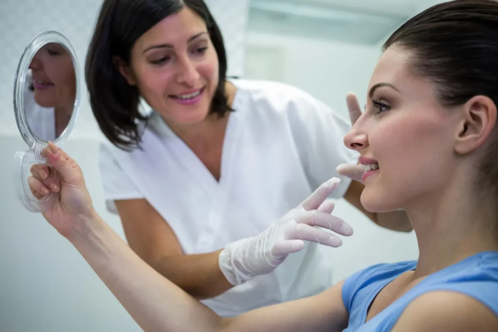 Master en Acné, Protocoles Cliniques, Cicatrices et Approche Combinée 1